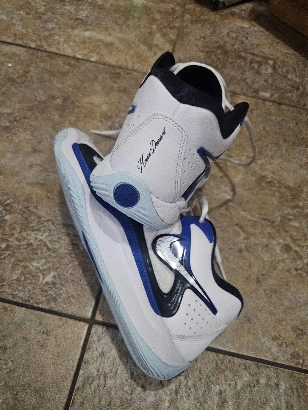 Nike KD17 Kevin Durant Men's Basketball Shoes